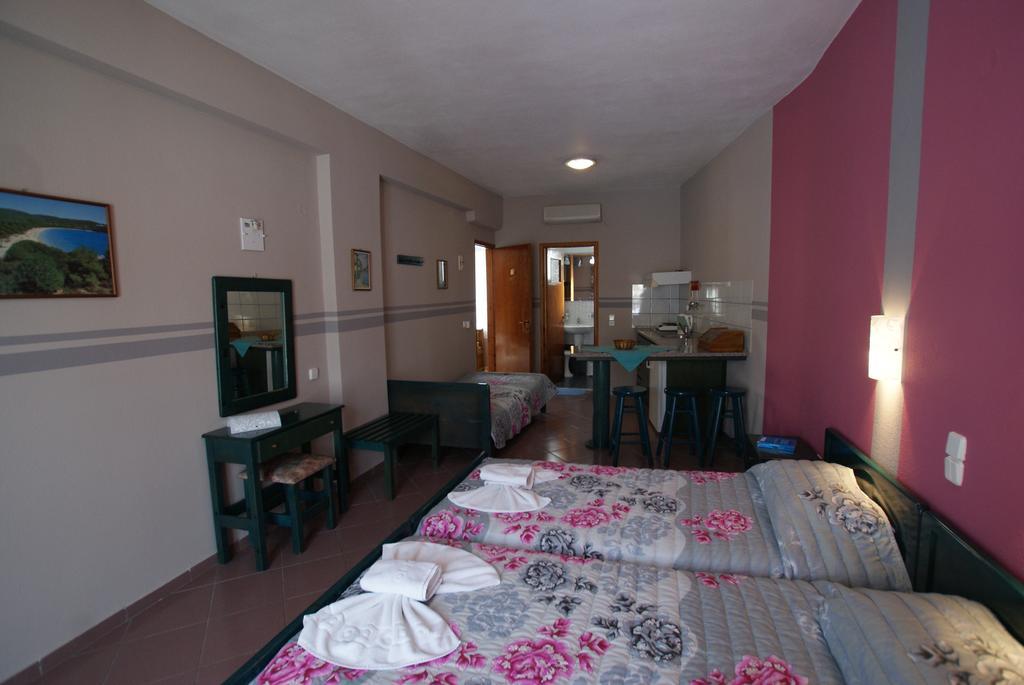 Ilias Studios Patitiri Extérieur photo